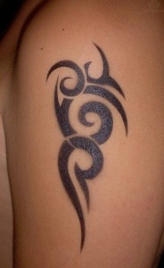 tribal-black-ink-airbrush-tattoo